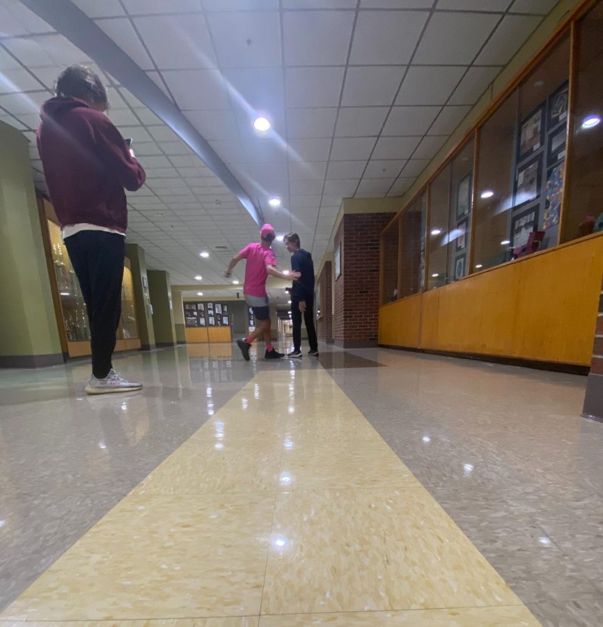 Lukas Shell took a photo of students in the hallways at Oakmont. 