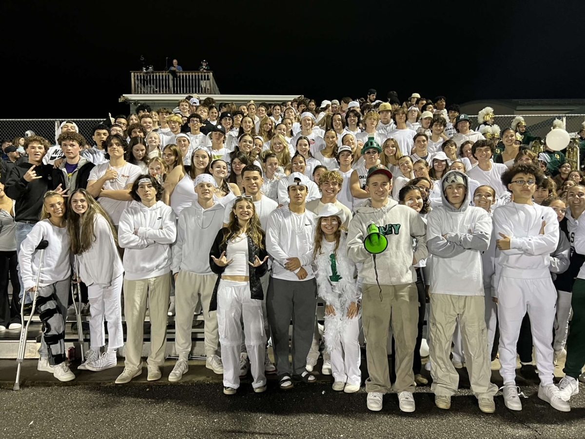 WHITE+OUT+HoCo+Game%21
