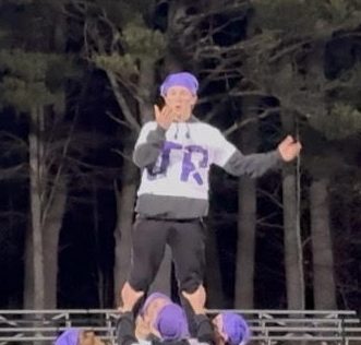 Junior Powder-Puff Cheerleaders Perform on Monday Night