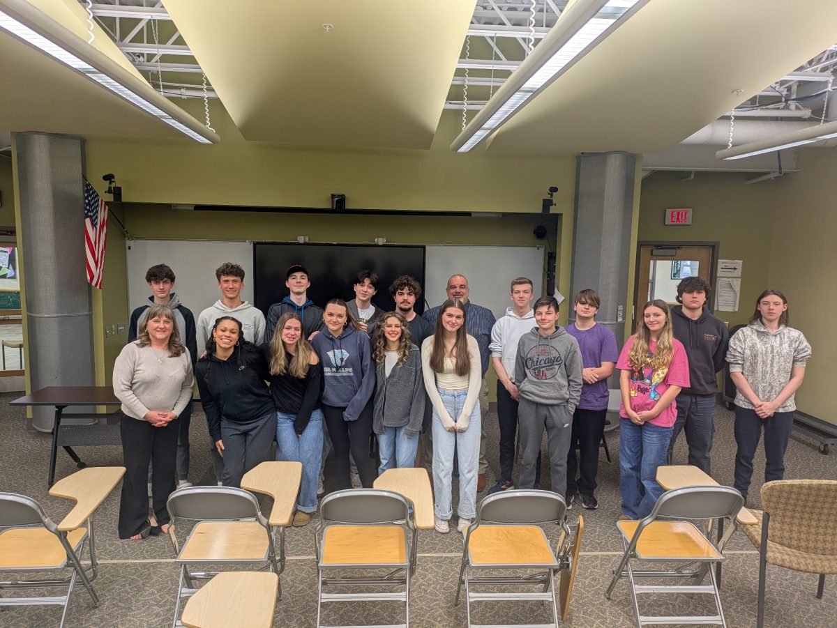 English Honors Students Present Their Side of the Huck Finn Controversy
