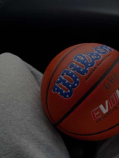 Another ball on a lap of a teenage girl. First Caitlin Clark and now Paige Bueckers making girls basketball better to watch.