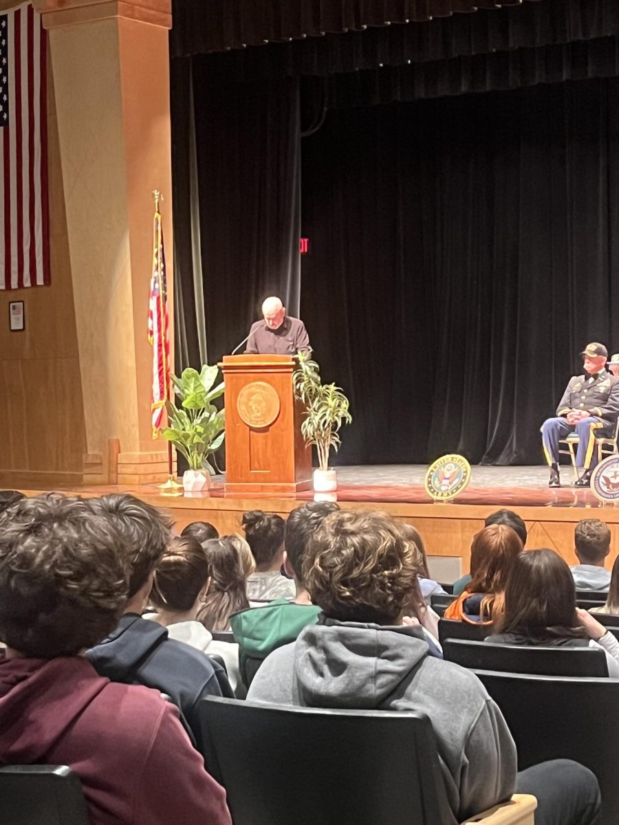 Mr. Ether talking at Oakmonts Veterans Day Panel. 