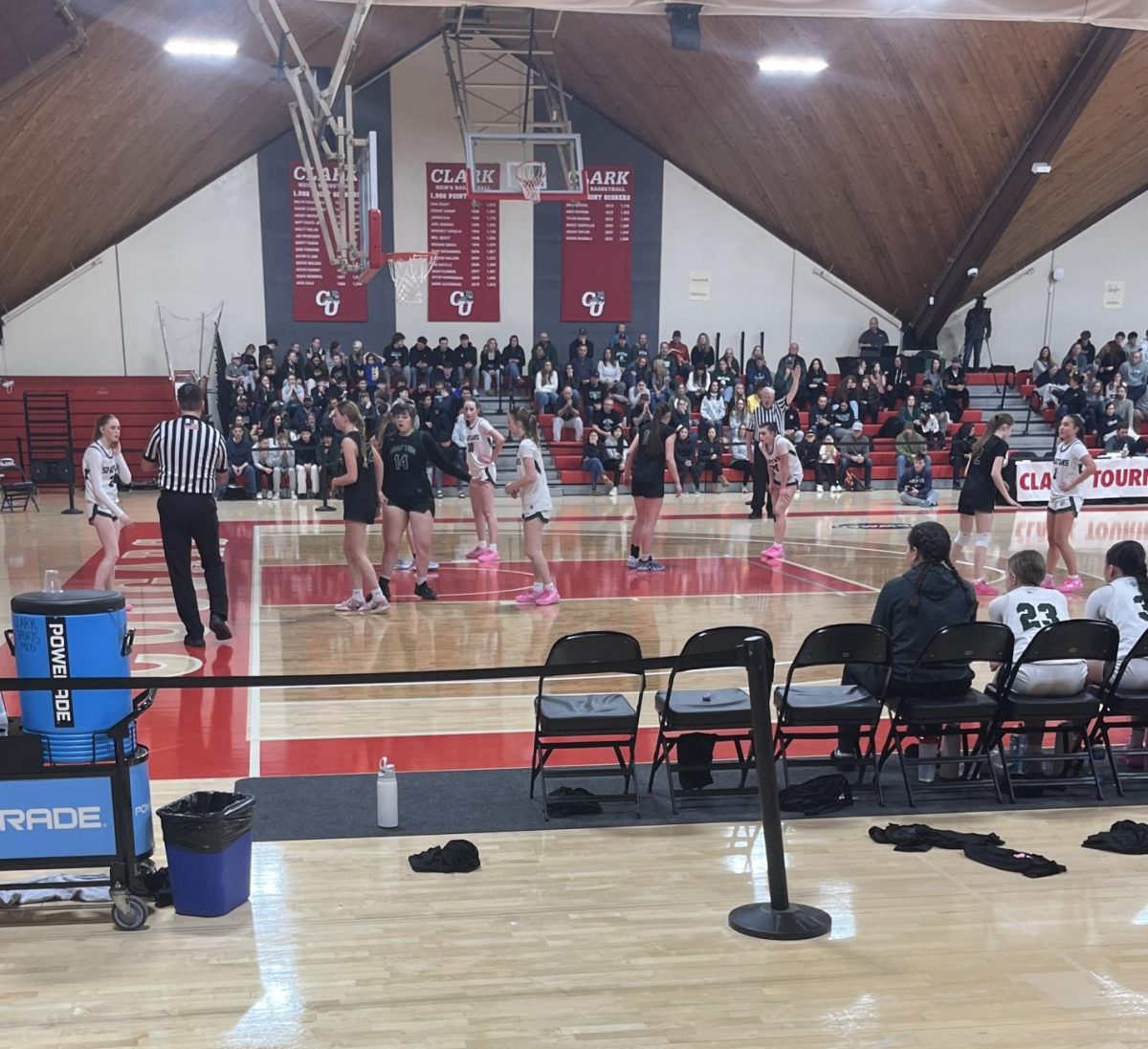 Oakmont Girls basketball running an out of bounds play.