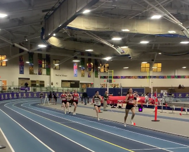 Jocelyn C running the 800 meter 