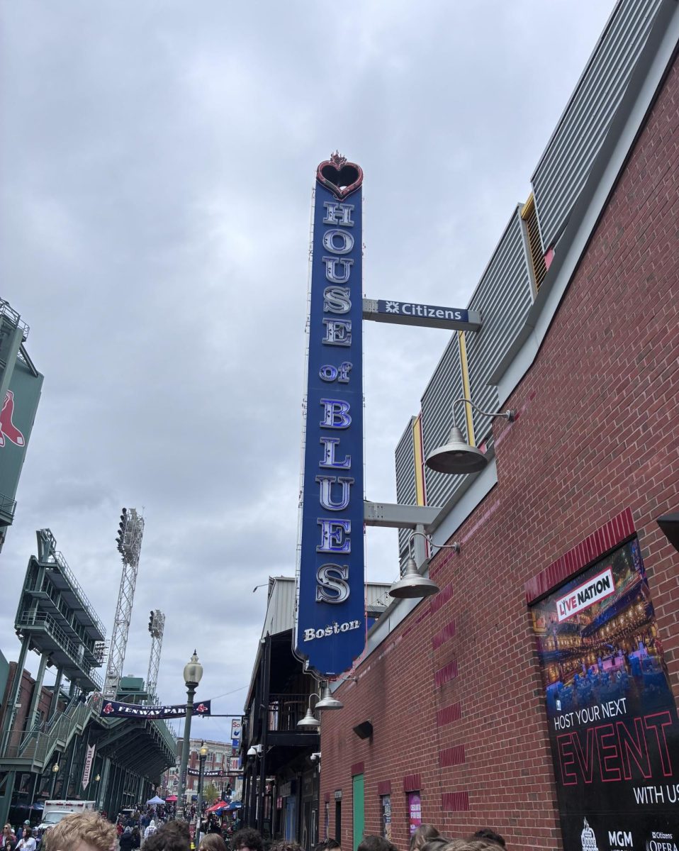 Oakmont tours the House of Blues!